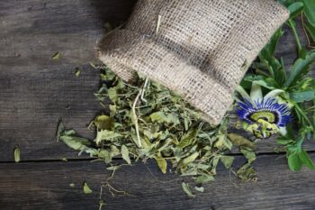 Phytothérapie : Conseils pour Améliorer le Sommeil Naturellement