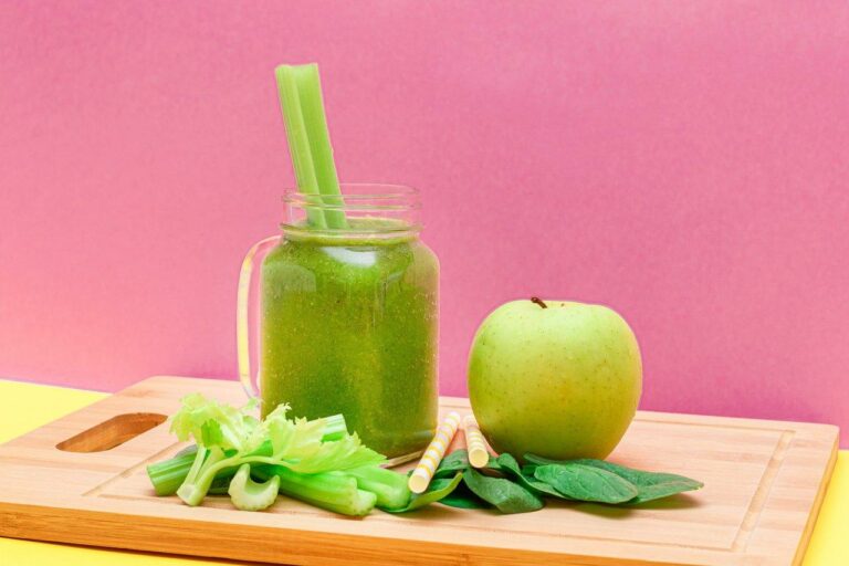 Comment intégrer des jus détox dans son alimentation